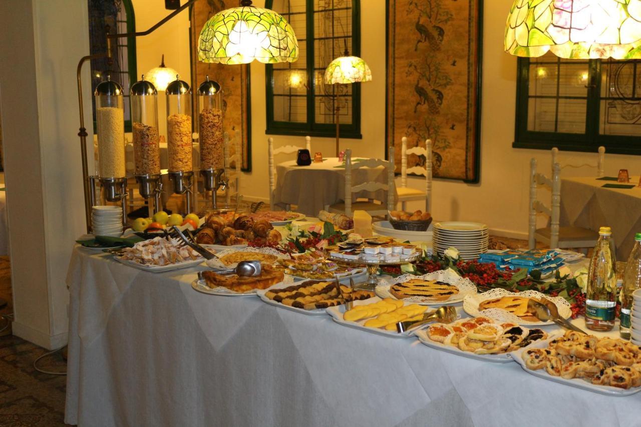 Hotel Le Cardinal Bastiglia Buitenkant foto