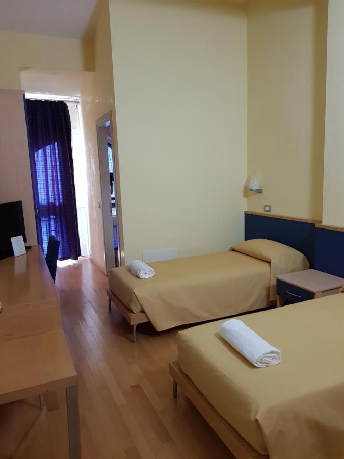 Hotel Le Cardinal Bastiglia Buitenkant foto
